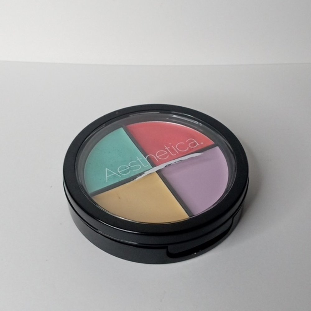 FREE 🆓 Aesthetica concealer correction
